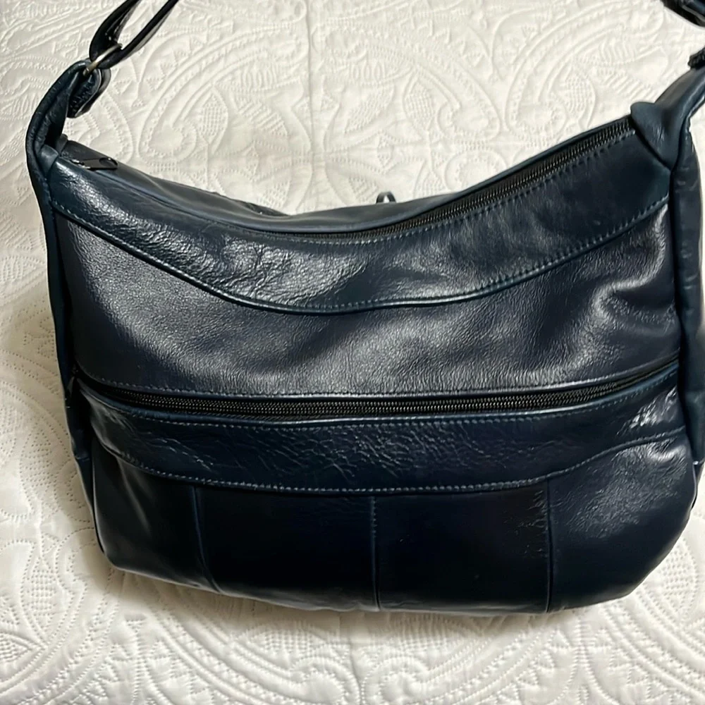 Genuine Leather Fringe Crossbody Bag, Shoulder Bag, Blue - Picture 3 of 7